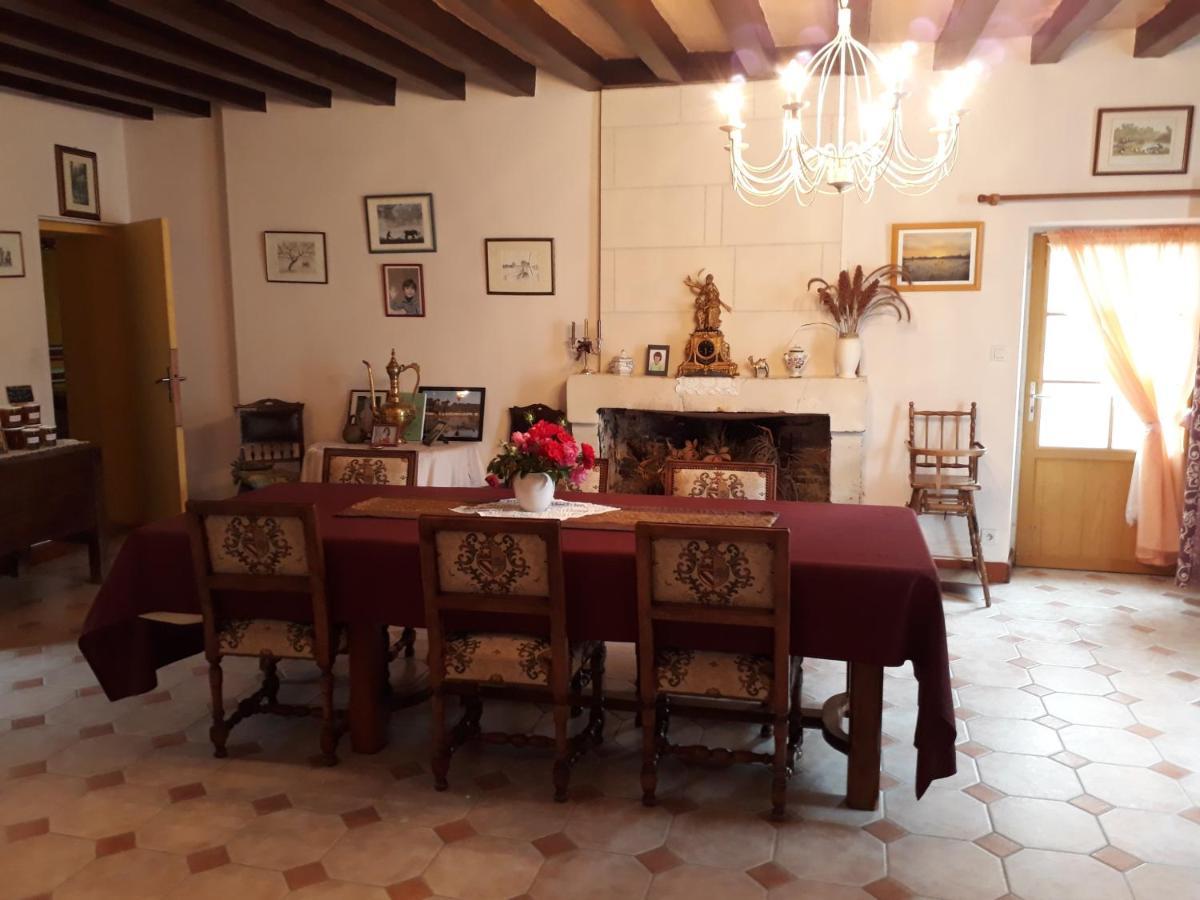 Bed and Breakfast La Lévrière Nouans-les-Fontaines Esterno foto